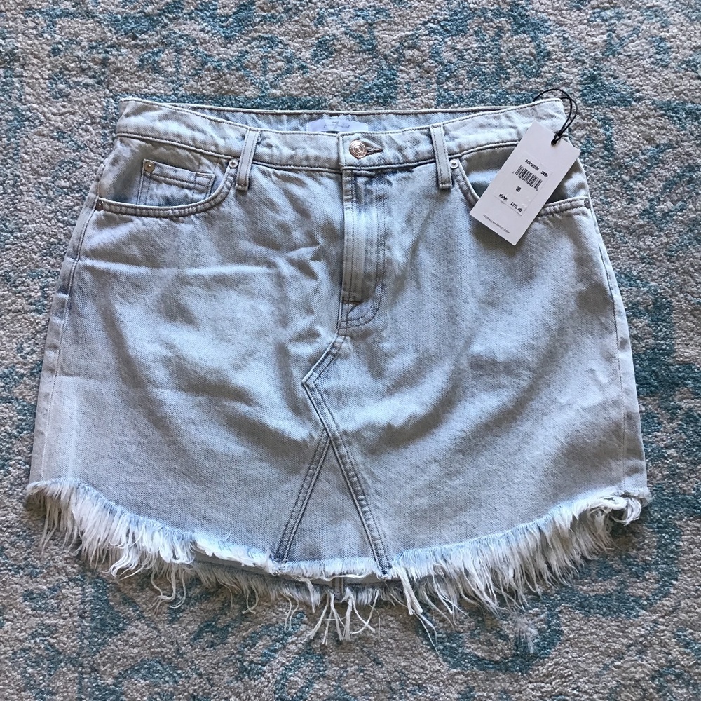 NWT 7 for all Mankind denim skirt